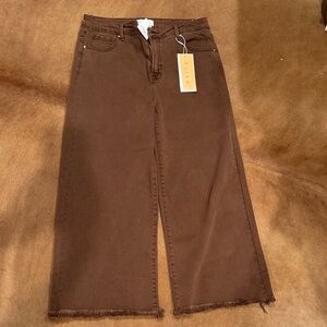 Risen crop wide pants